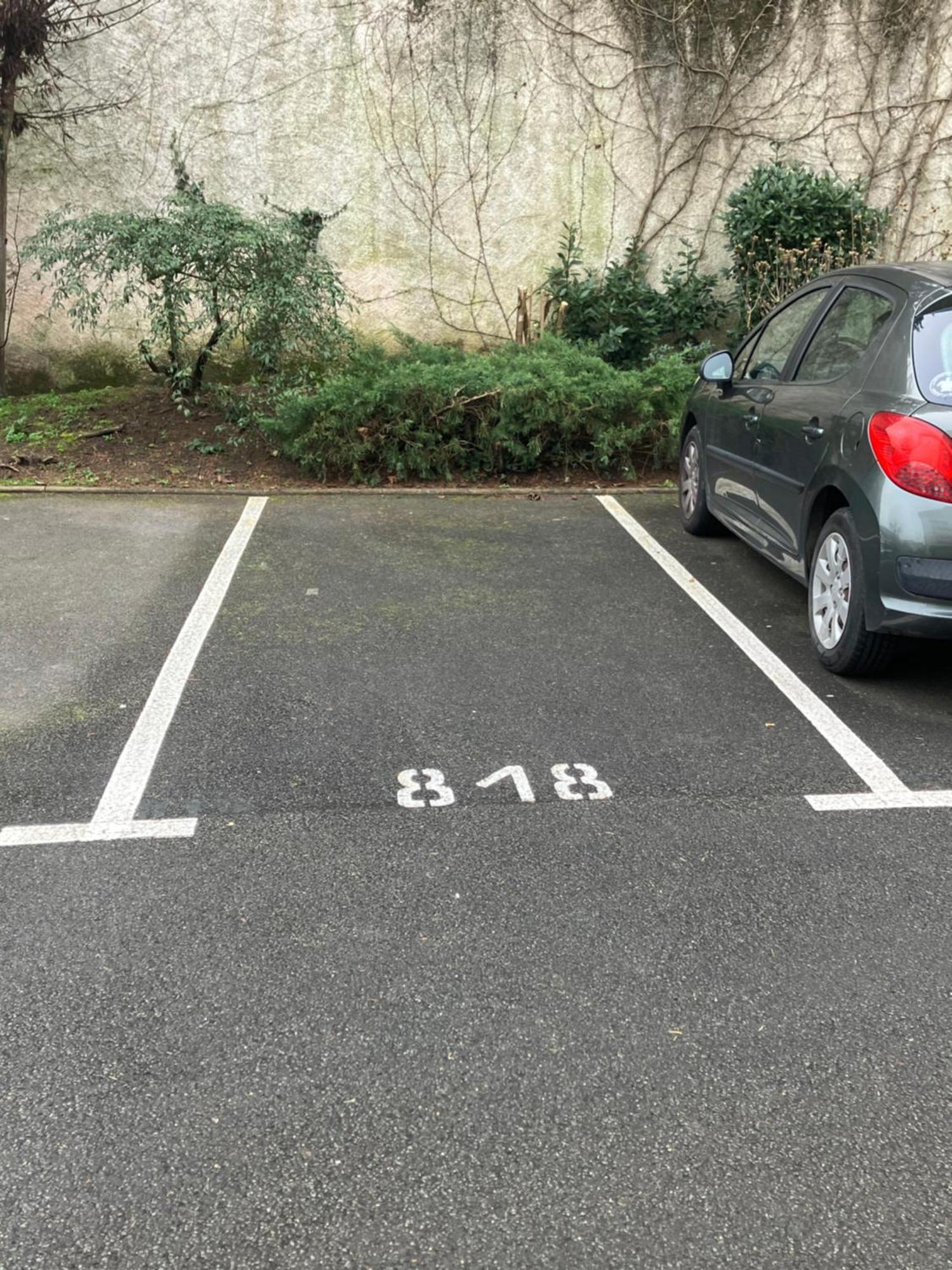 Residence Rives De Loire Parking Gratuit Blois Exteriör bild